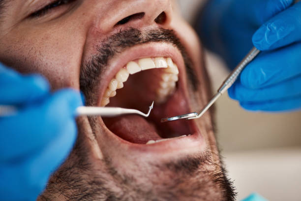 Best Orthodontic Emergency Dentist in Dyersville, IA